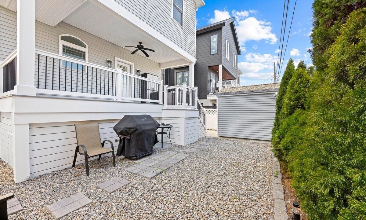 Photo of Patio Balcony in Margate City
