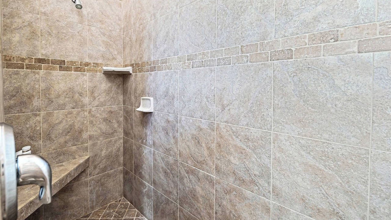 Photo of Bathroom in Moovalya Keys