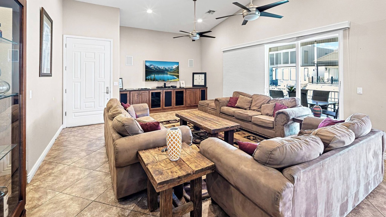 Photo of Livingroom in Moovalya Keys