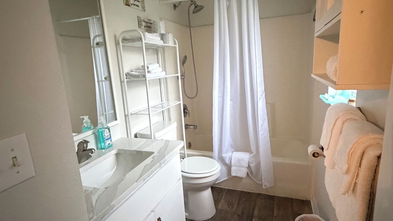 Photo of Bathroom in Deltona Lakes