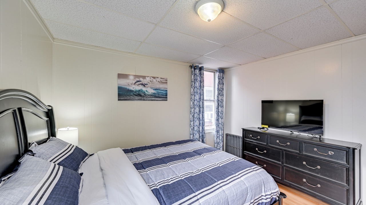 Photo of Bedroom in Queens