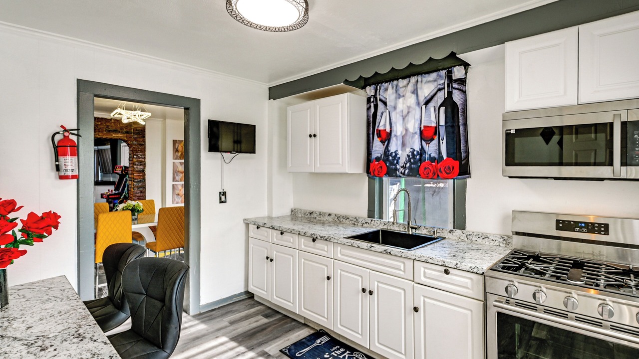 Photo of Kitchen in Teaneck
