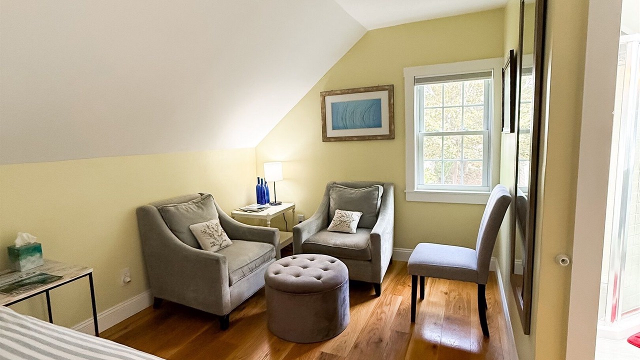 Photo of Bedroom in Bath