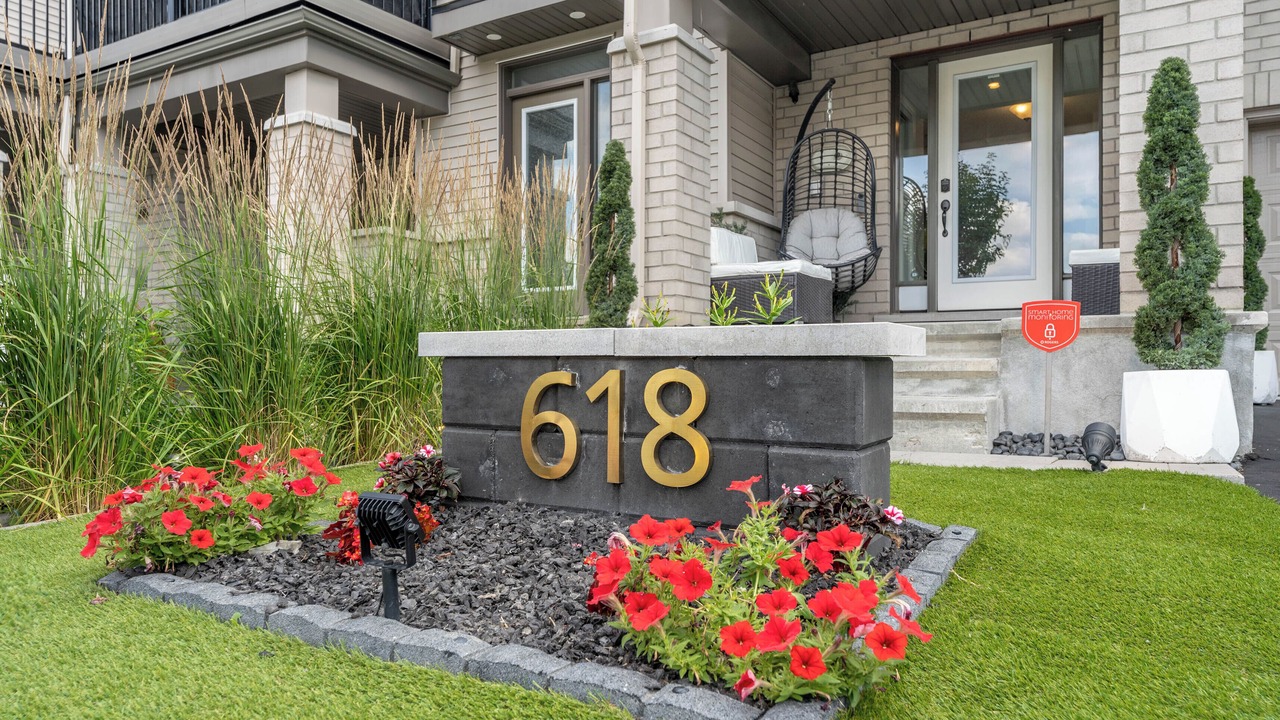 Photo of Outdoor in Ottawa Division