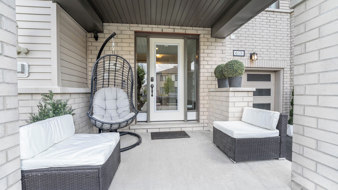 Photo of Patio Balcony in Ottawa Division