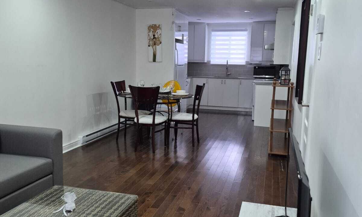 Photo of Livingroom in Saint-Laurent