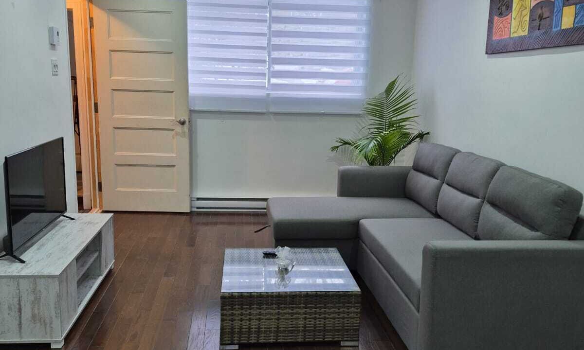 Photo of Livingroom in Saint-Laurent