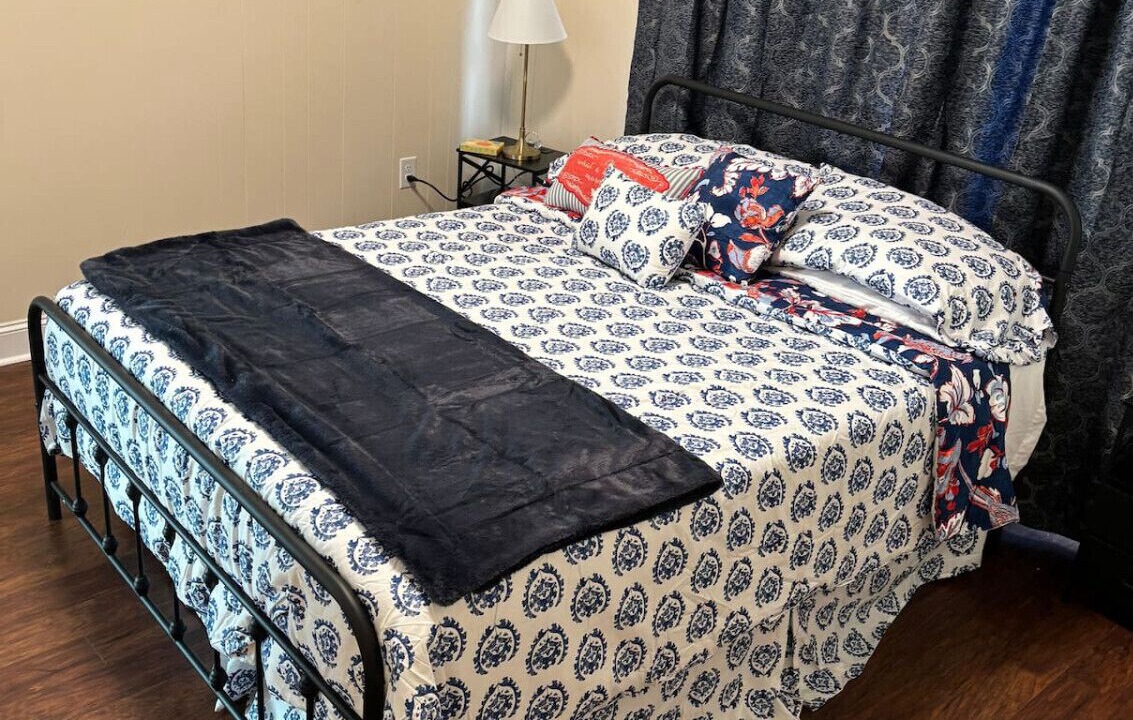Photo of Bedroom in Middlesboro
