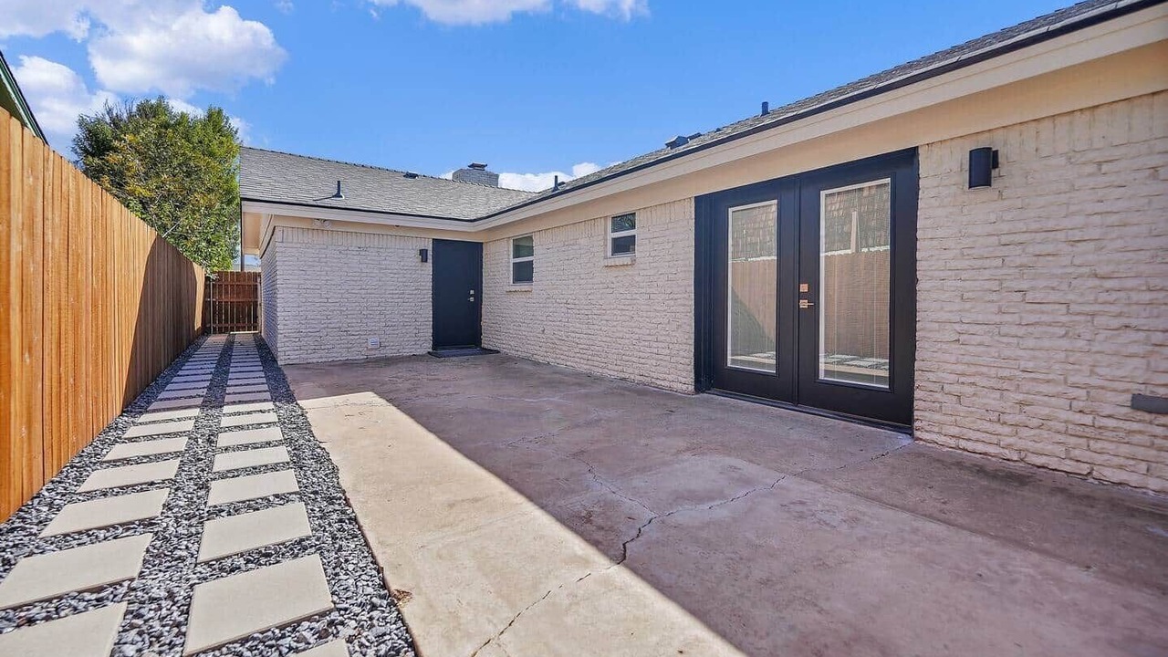 Photo of Outdoor in Midland