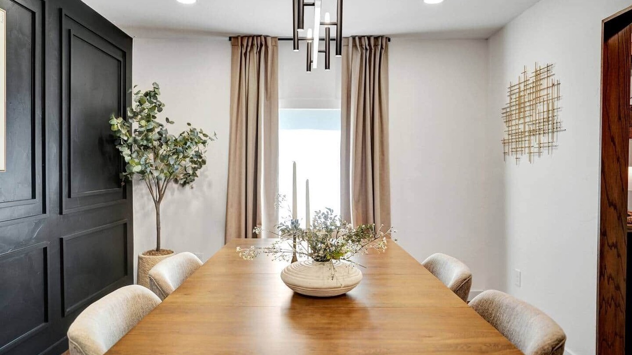 Photo of Livingroom in Midland
