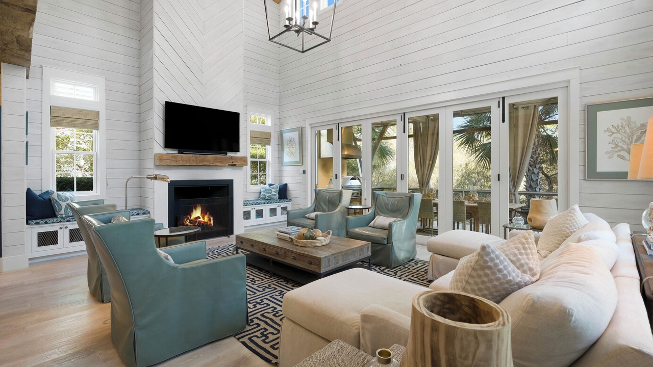 Photo of Livingroom in WaterSound West Beach