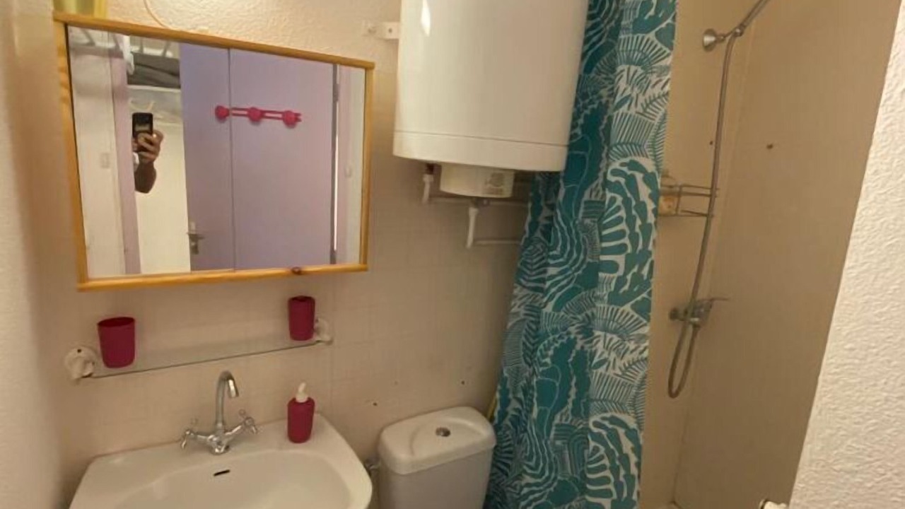 Photo of Bathroom in Lamalou-les-Bains