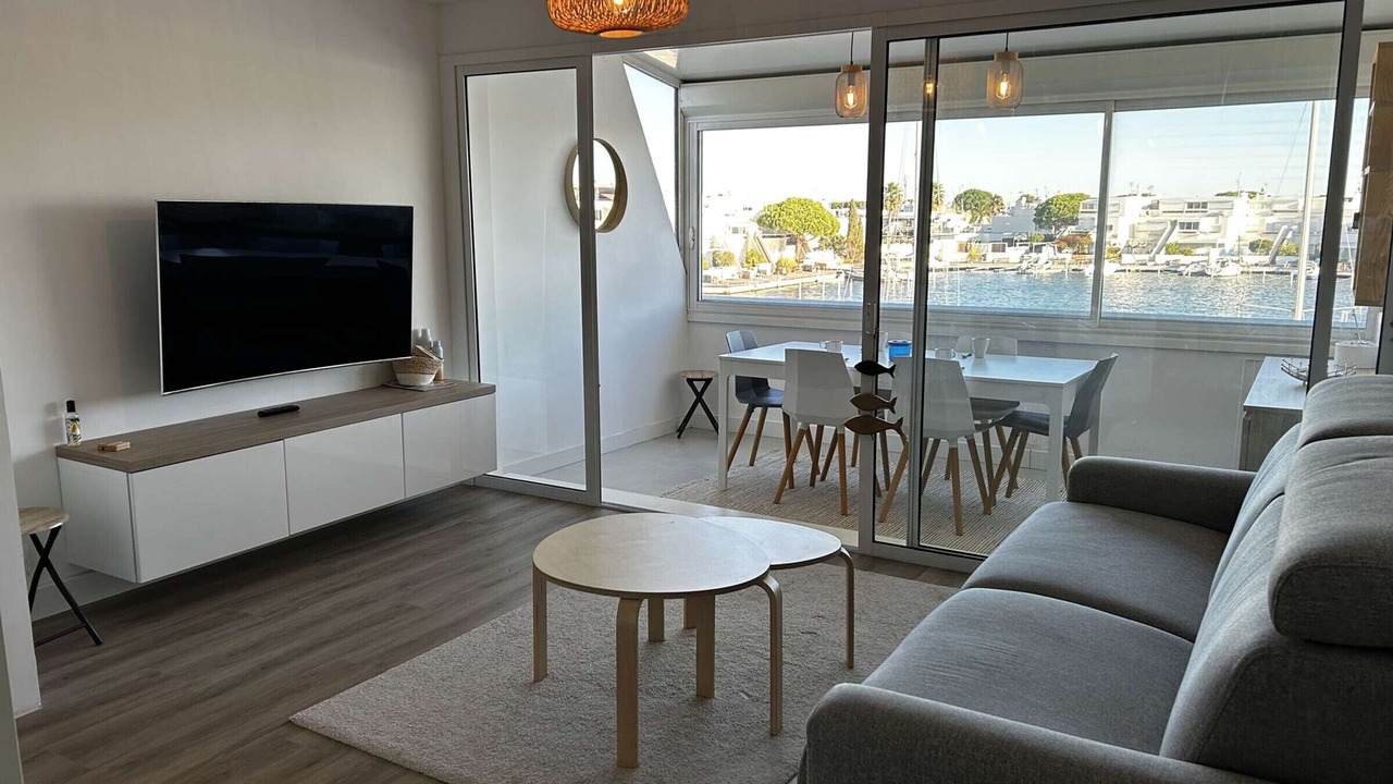 Photo of Livingroom in Le Grau-Du-Roi