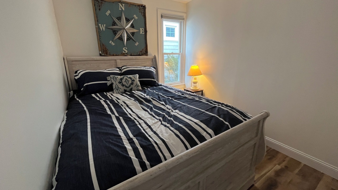 Photo of Bedroom in Avalon