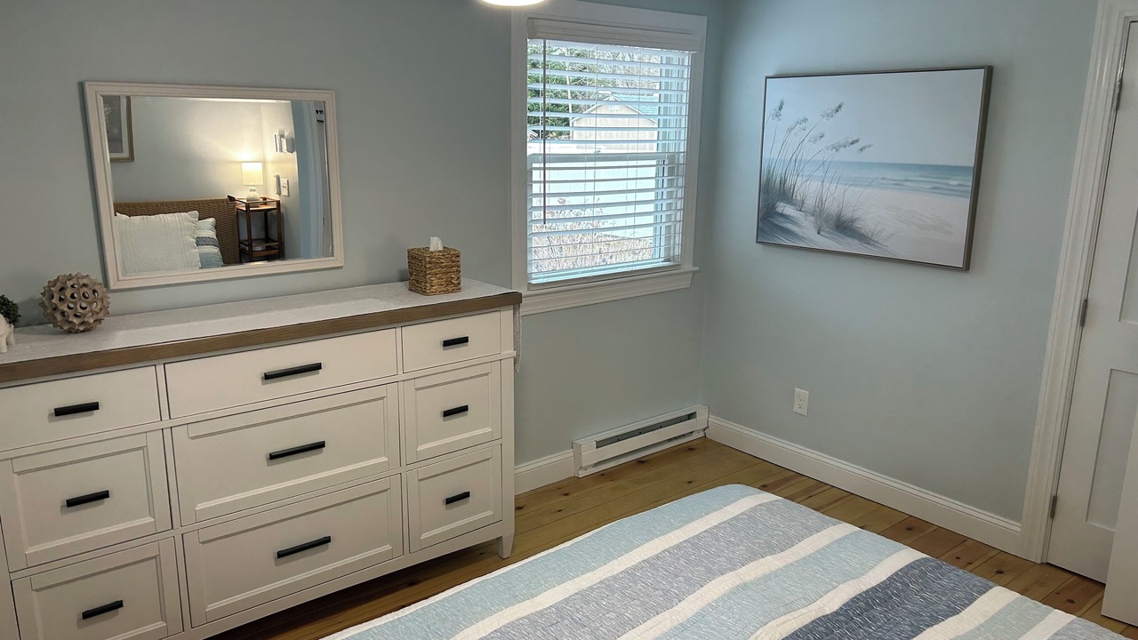 Photo of Bedroom in Jamestown Shores