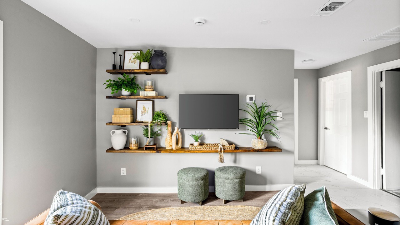 Photo of Livingroom in Lancaster