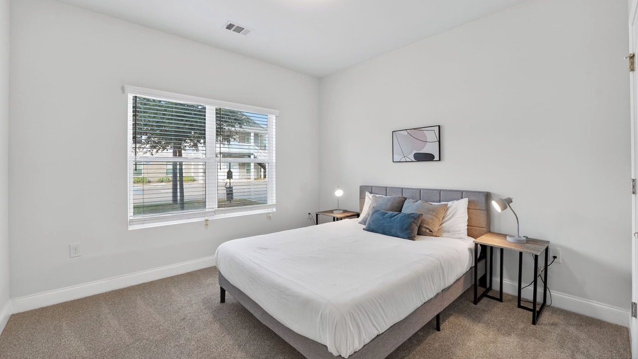 Photo of Bedroom in Savannah