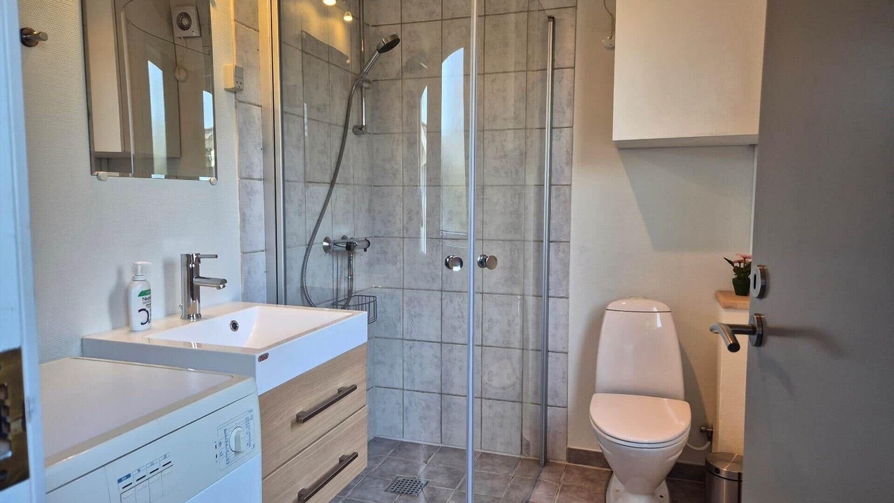 Photo of Bathroom in Pøt Strandby