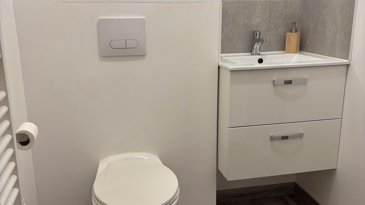 Photo of Bathroom in Cerans-Foulletourte