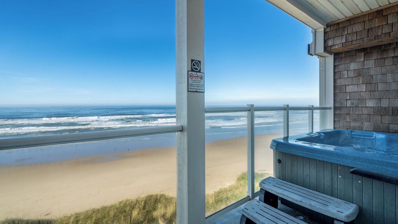 Photo of Patio Balcony in Lincoln City