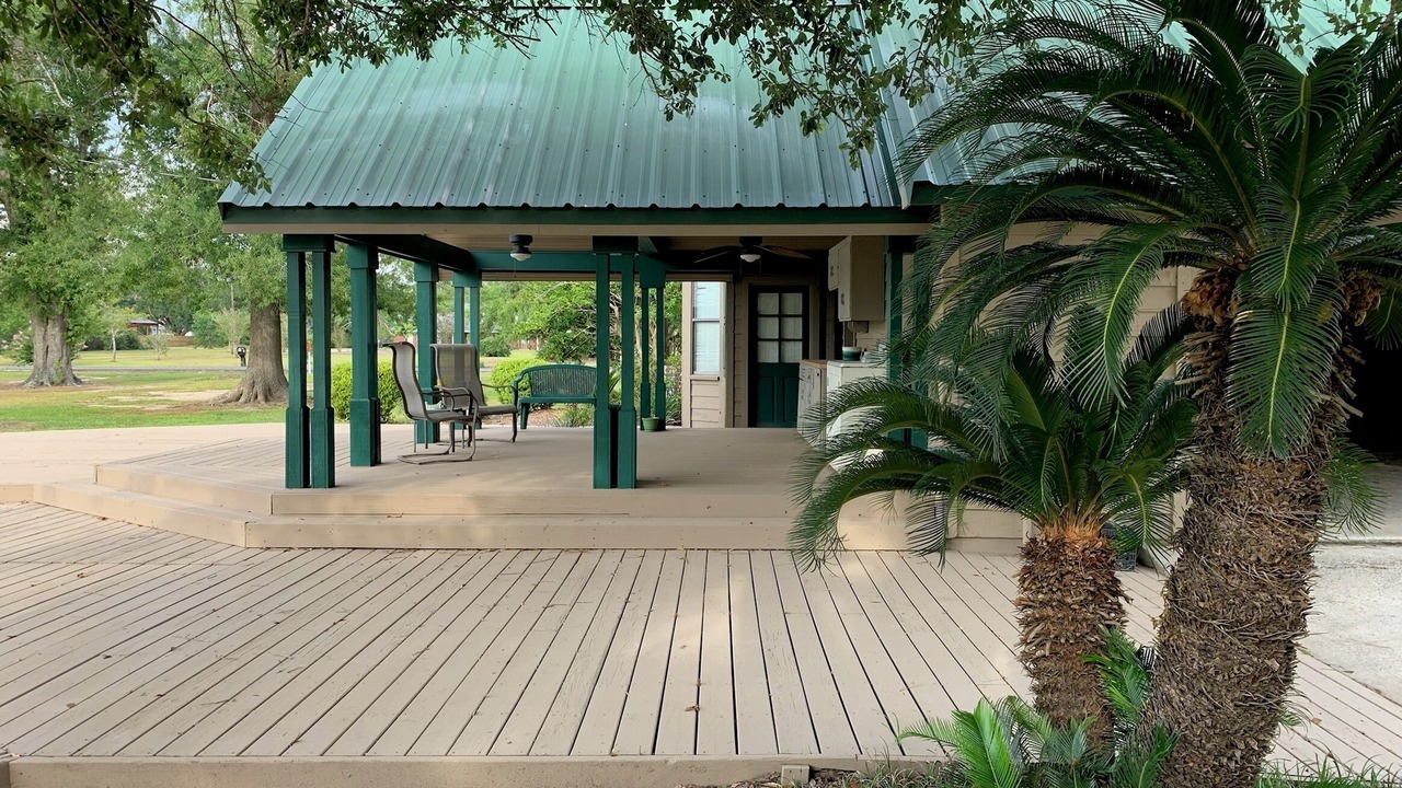 Photo of Patio Balcony in Sulphur