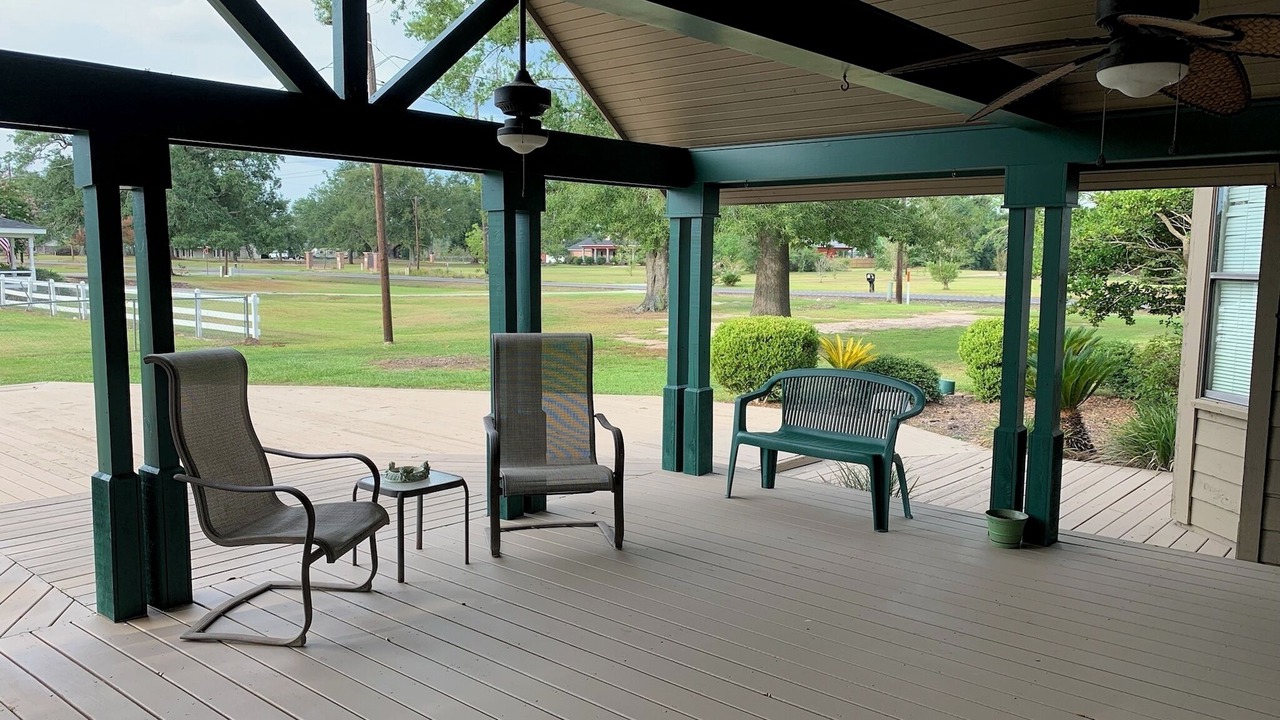 Photo of Patio Balcony in Sulphur