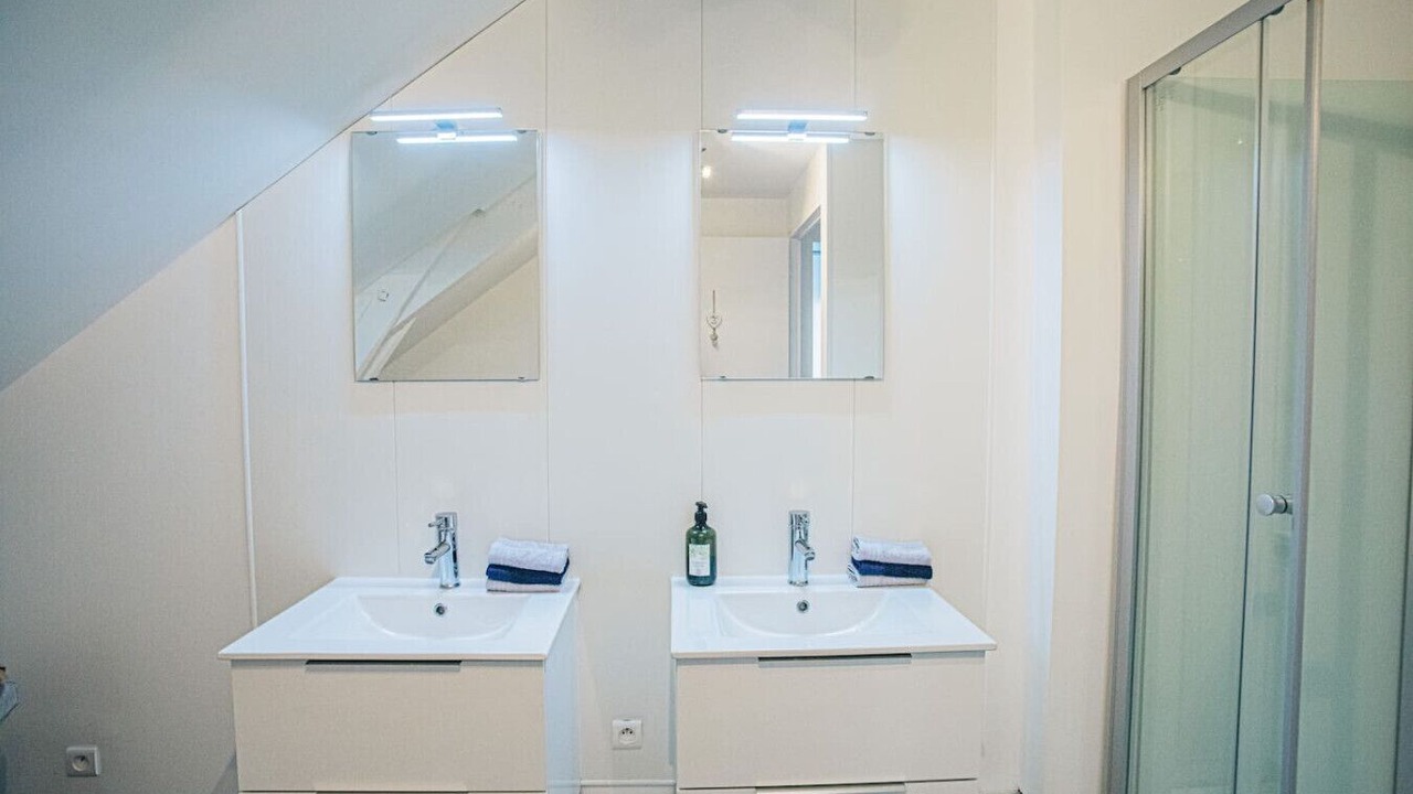 Photo of Bathroom in Cahors