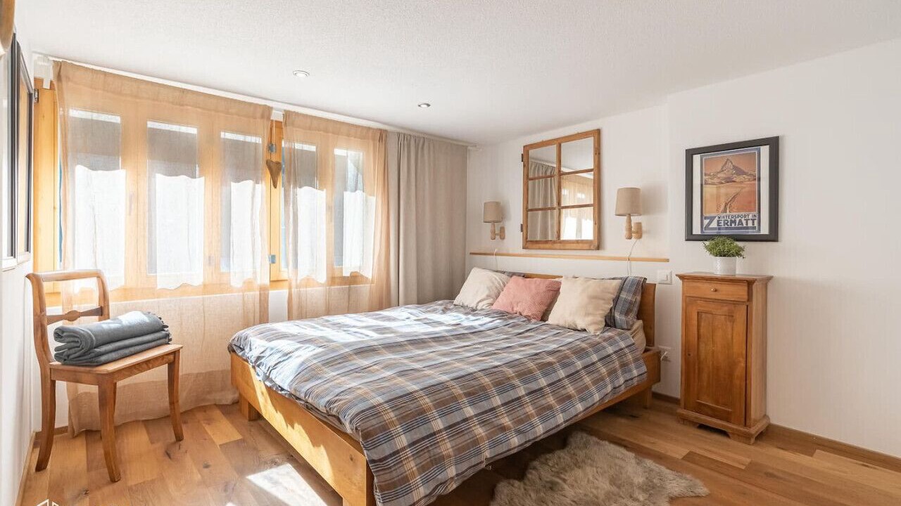 Photo of Bedroom in Taesch