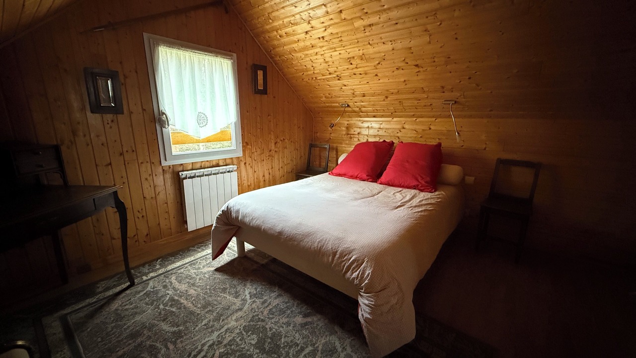 Photo of Bedroom in Vicdessos