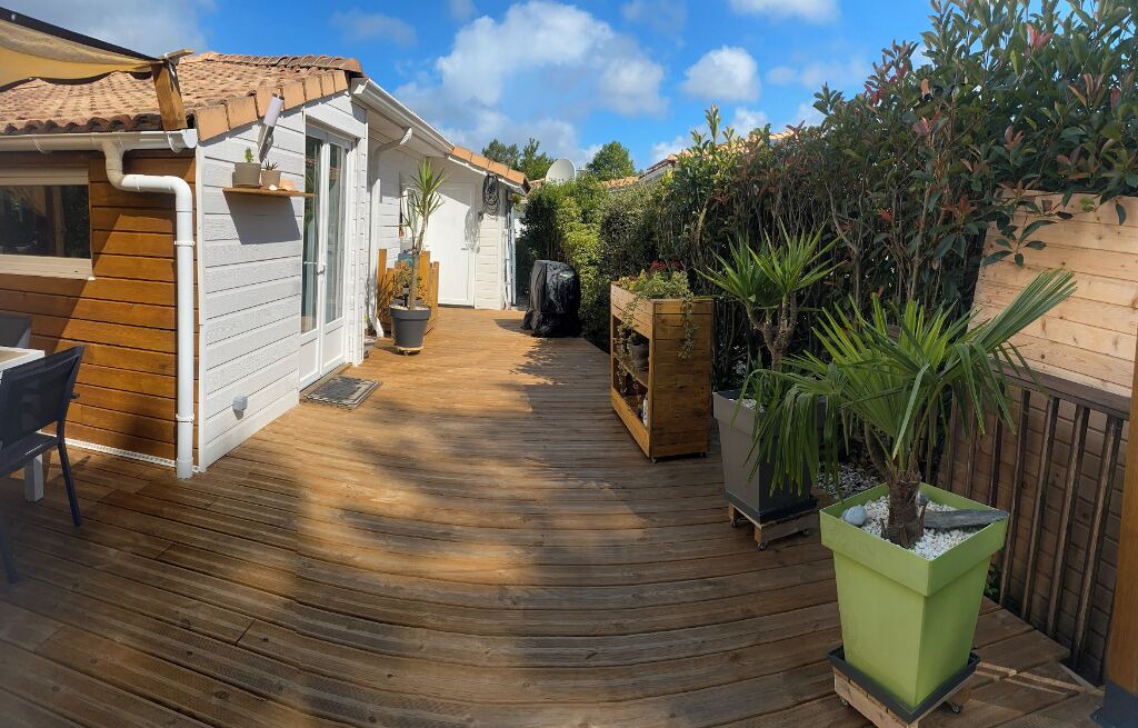 Photo of Patio Balcony in Lit-et-Mixe