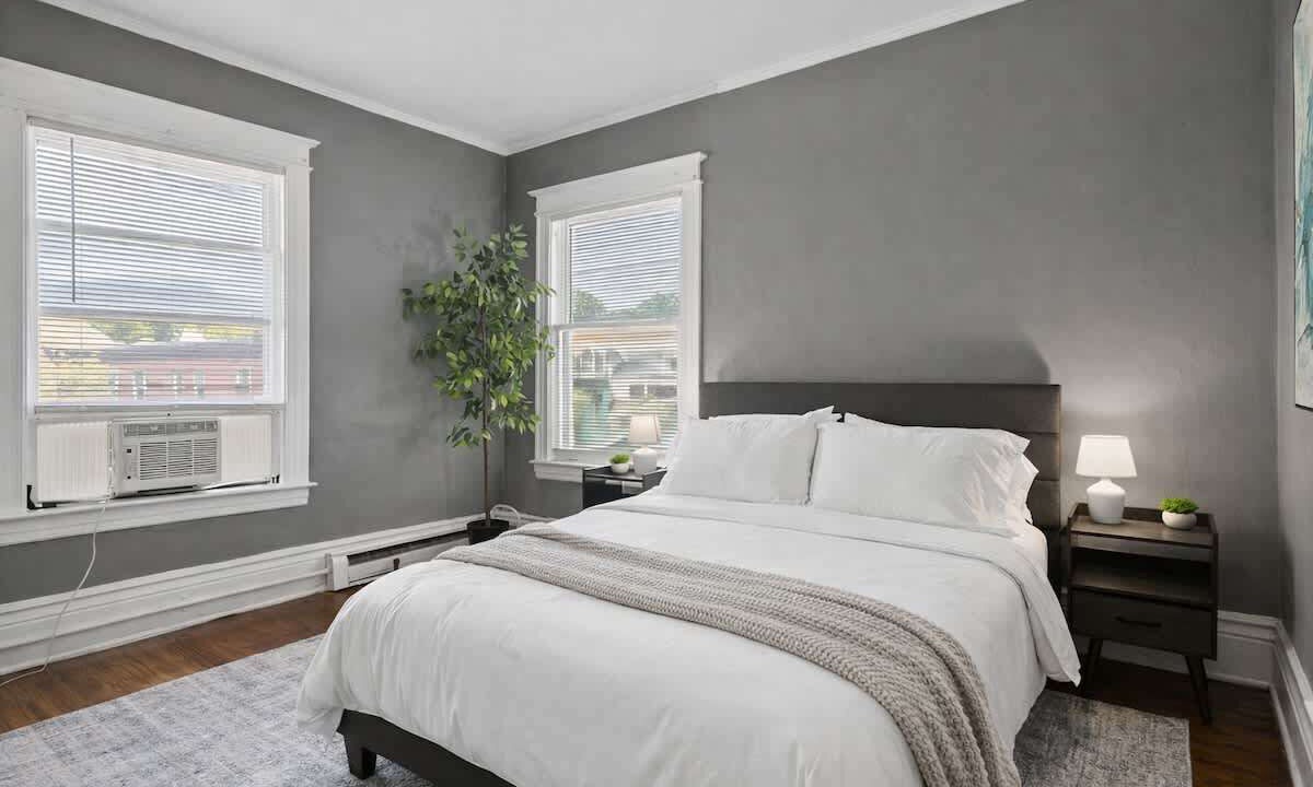 Photo of Bedroom in Rochester
