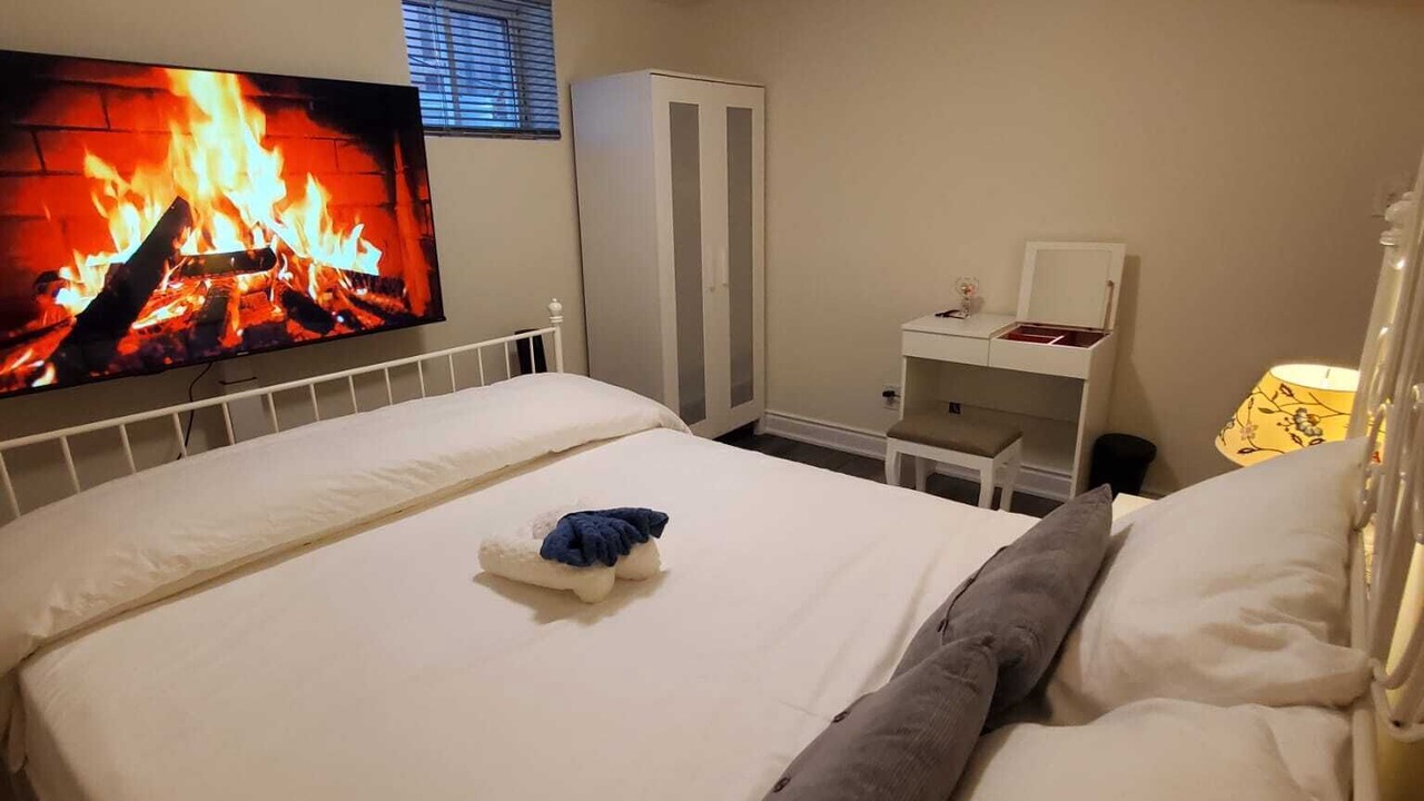 Photo of Bedroom in Hurontario