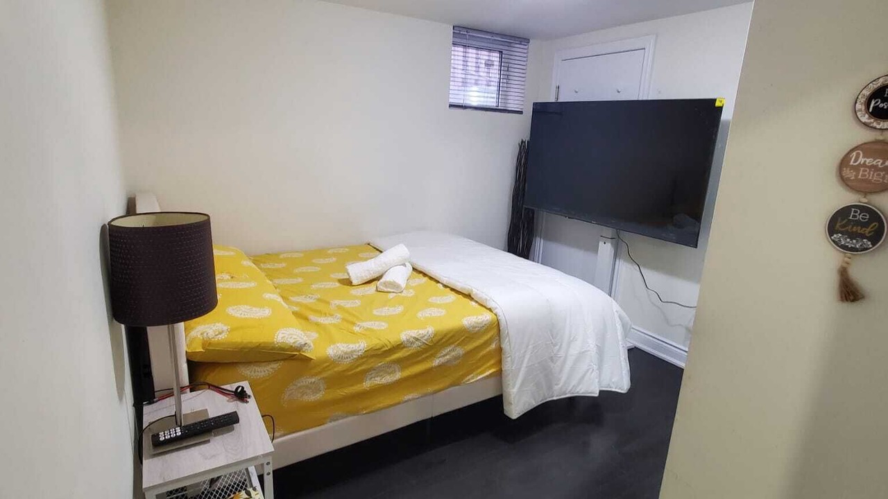 Photo of Bedroom in Hurontario