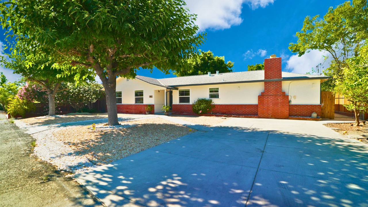 Photo of Outdoor in San Tomas