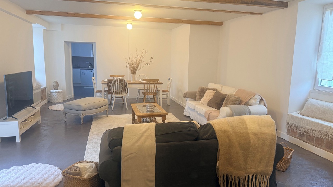 Photo of Livingroom in Noisy-sur-Ecole
