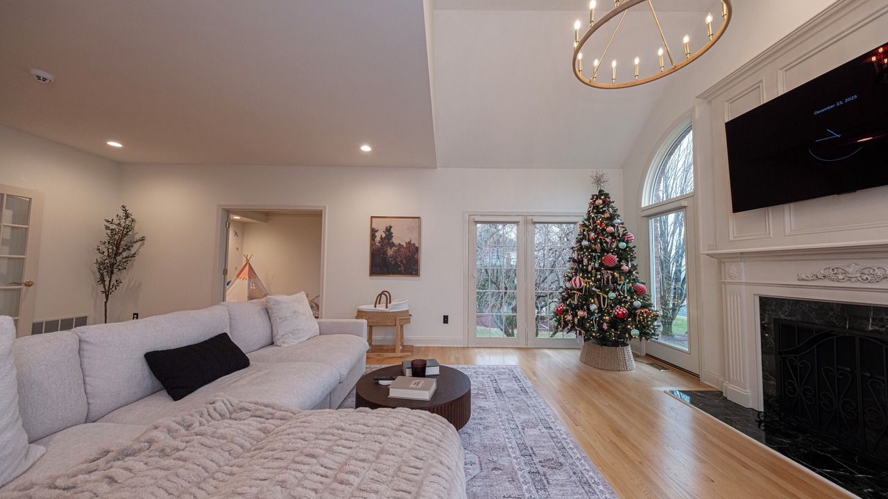 Photo of Livingroom in Canonsburg