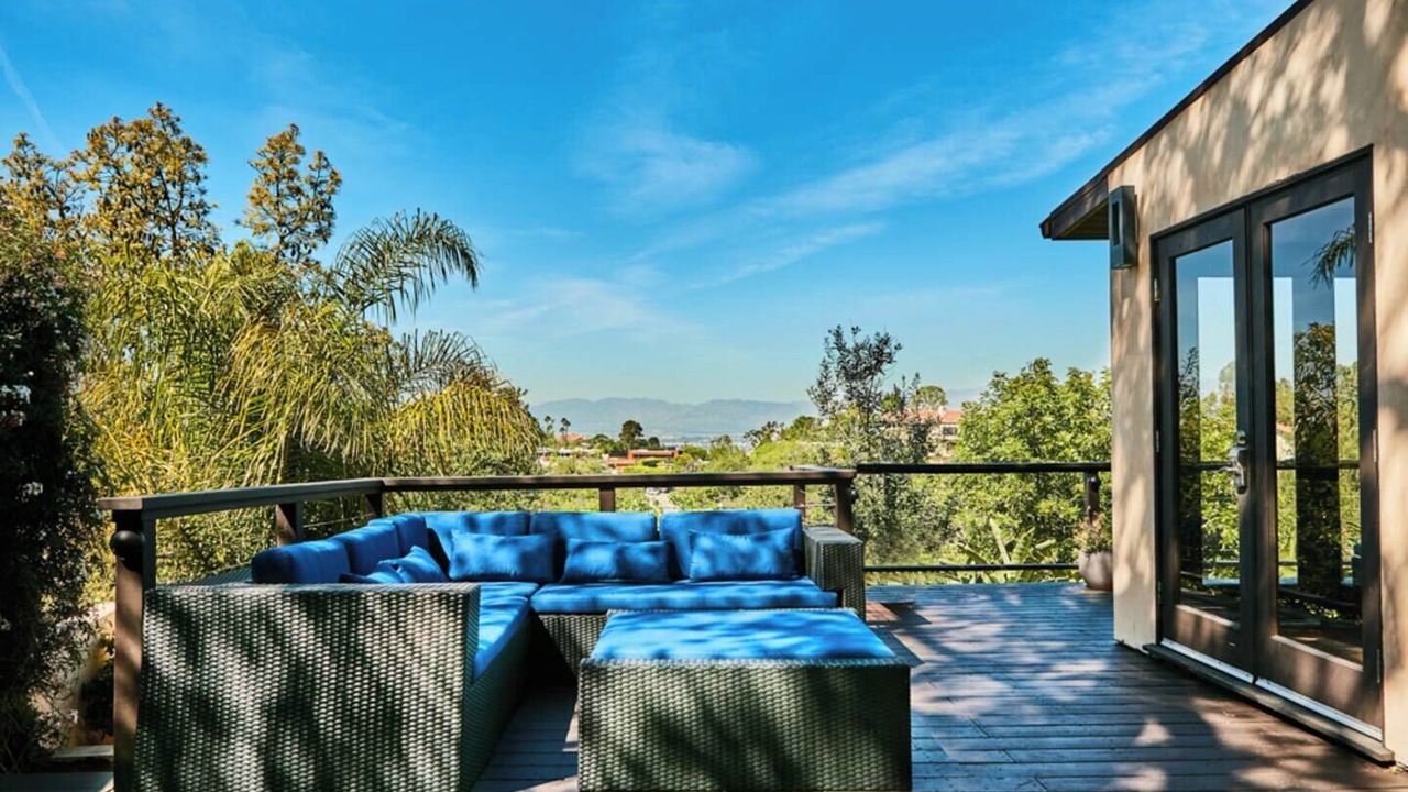 Photo of Patio Balcony in Hollywood Hills