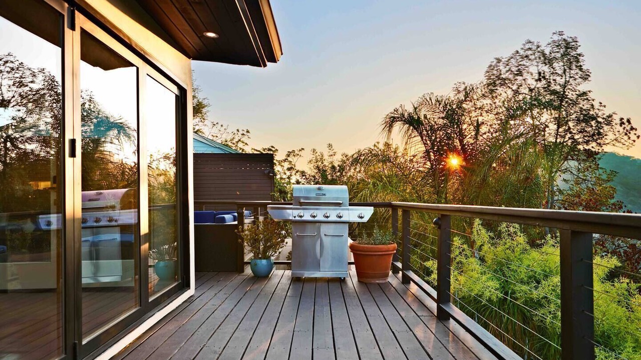 Photo of Patio Balcony in Hollywood Hills