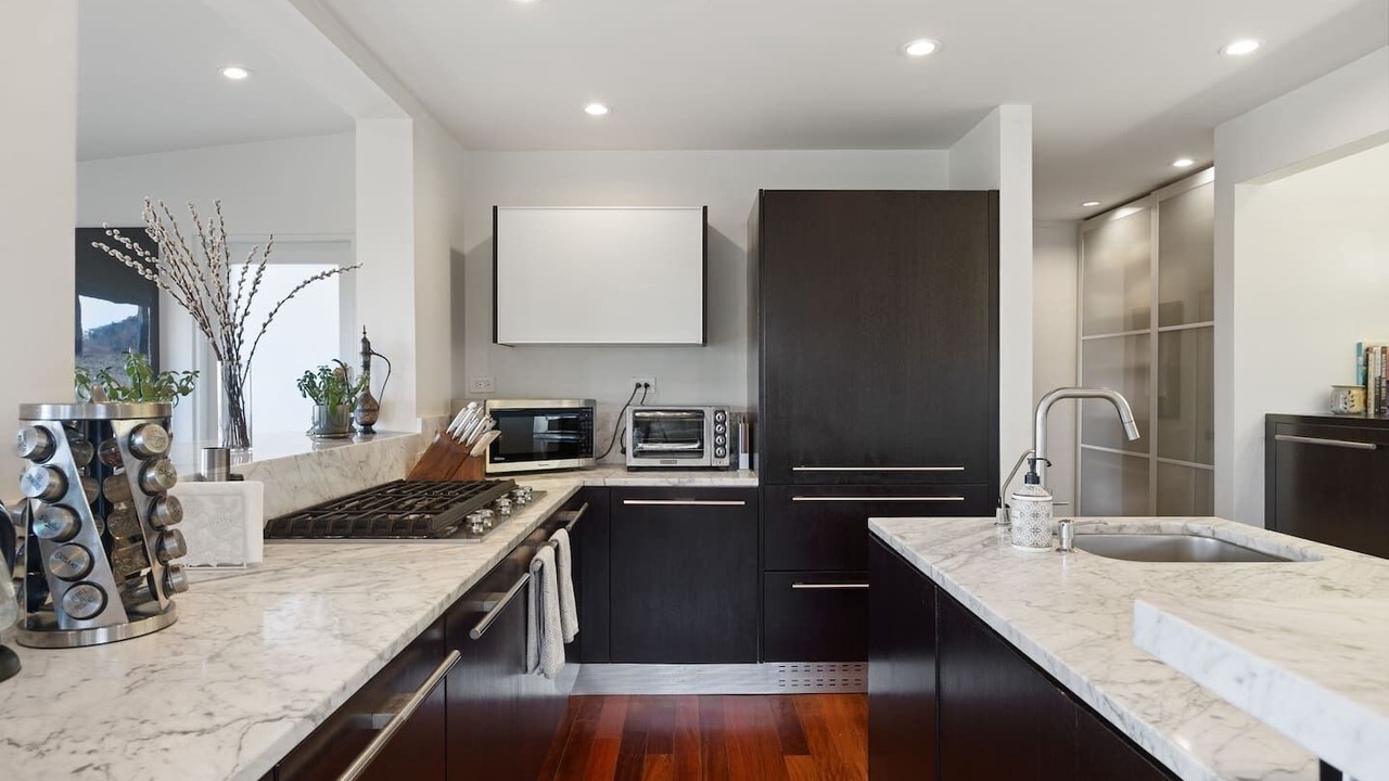 Photo of Kitchen in Hollywood Hills