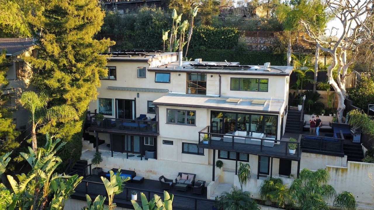 Photo of Outdoor in Hollywood Hills