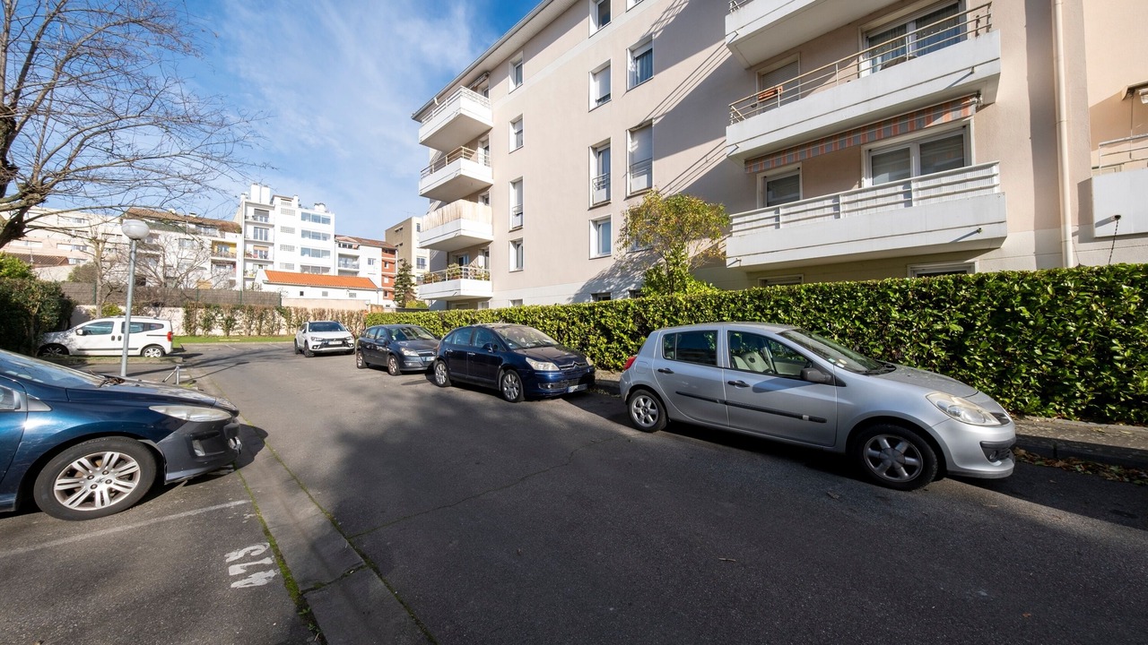 Photo of Outdoor in Fontaine Lestang-Bagatelle-Papus-Tabar-Bordelongue