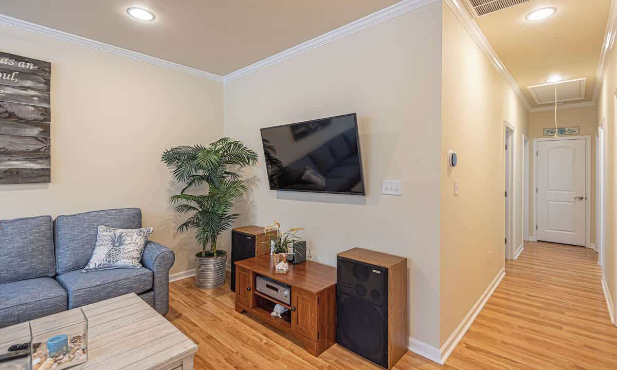 Photo of Livingroom in Ocean Pines