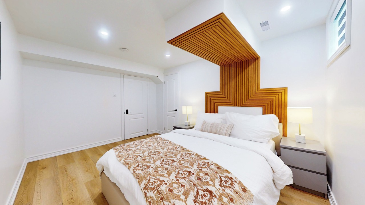 Photo of Bedroom in Newtonbrook
