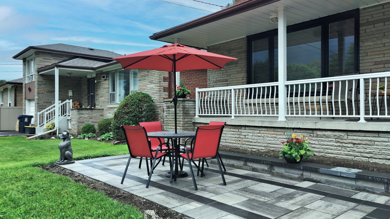 Photo of Outdoor in Newtonbrook