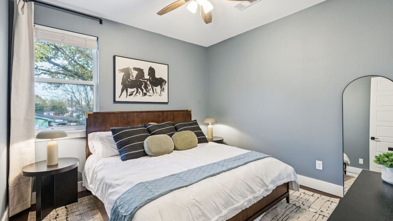 Photo of Bedroom in West Dallas