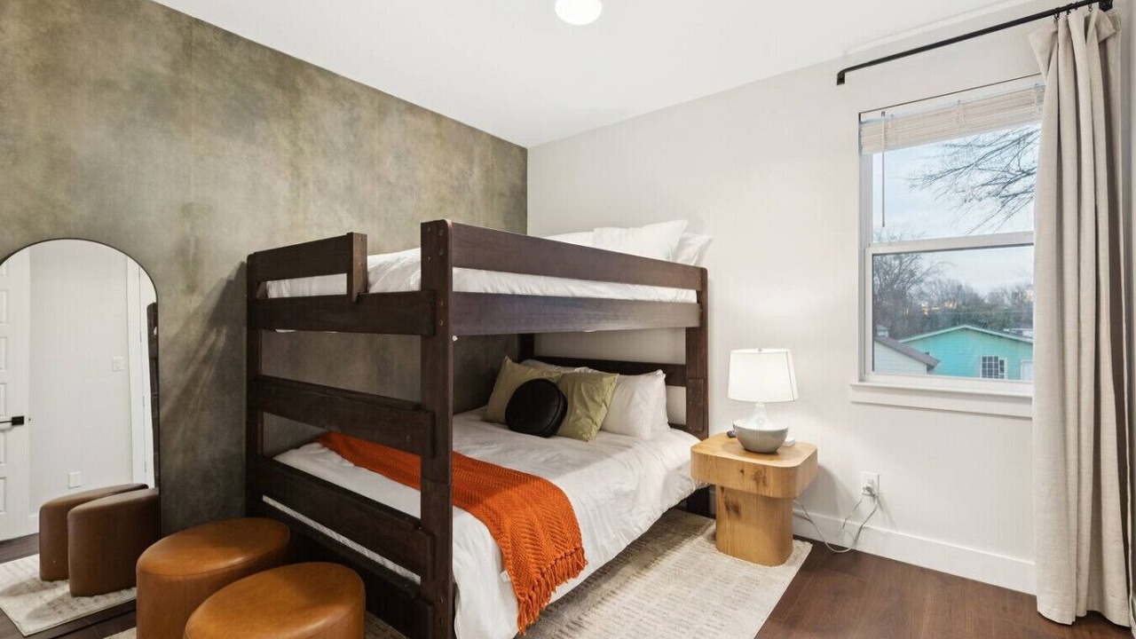 Photo of Bedroom in West Dallas