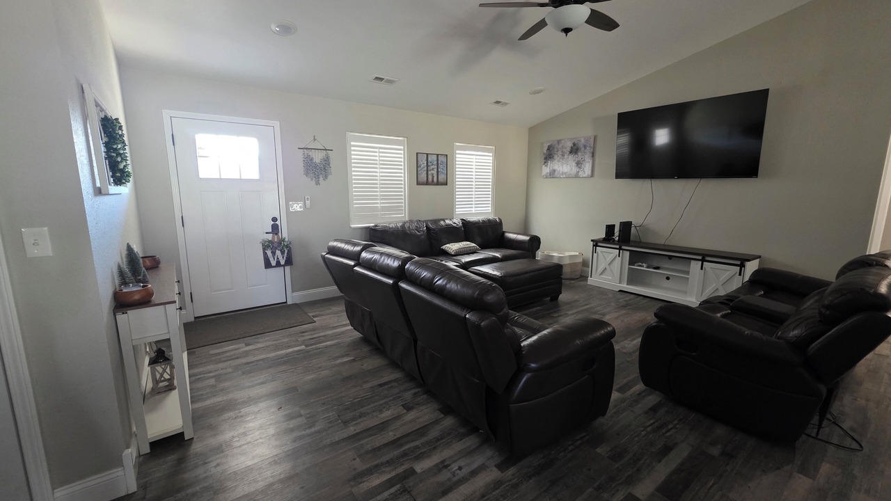 Photo of Livingroom in Waynesville