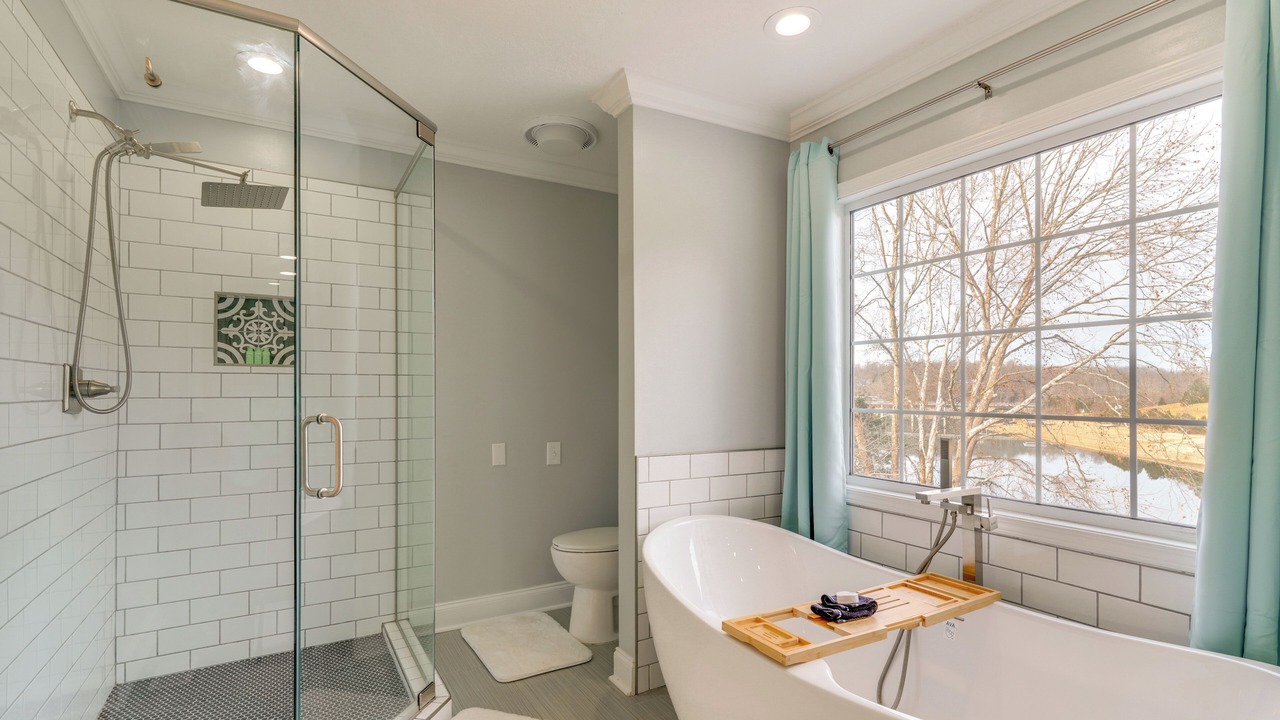 Photo of Bathroom in Piney Flats