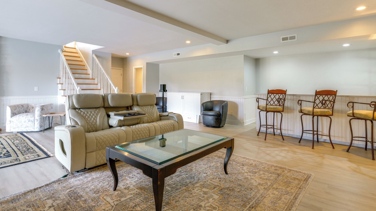 Photo of Livingroom in Piney Flats