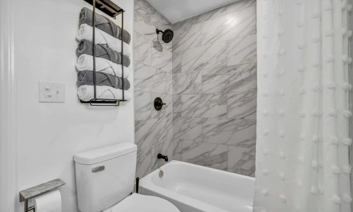 Photo of Others in Cuyahoga Falls